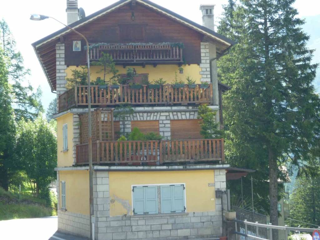 Appartamento a Macugnaga in Via Monte Rosa S.N.C. - Foto 3