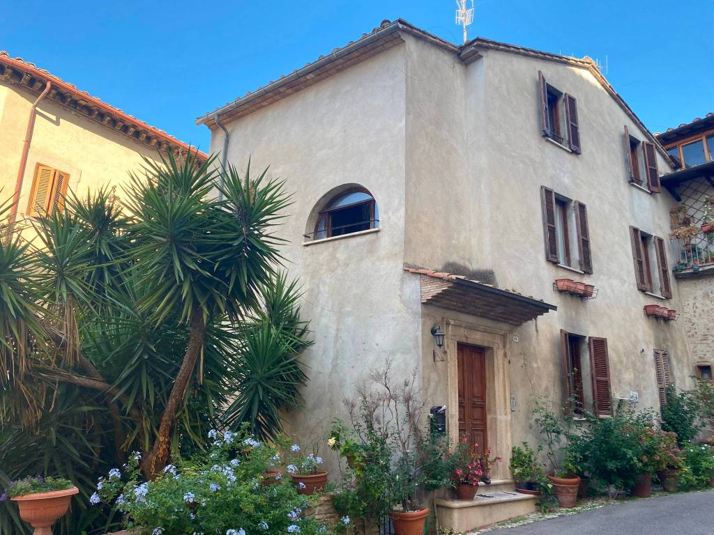 Casa indipendente a Amelia in Via Alessandro Geraldini - Foto 3