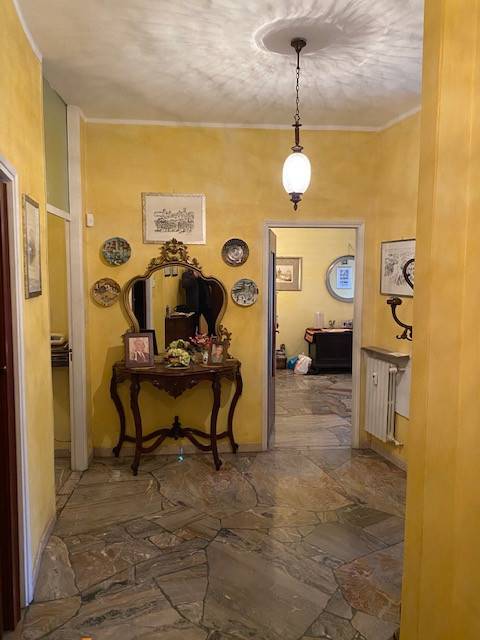 Appartamento a Asti in Via Camillo Benso di Cavour, 138 - Foto 1