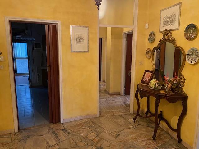 Appartamento a Asti in Via Camillo Benso di Cavour, 138 - Foto 3