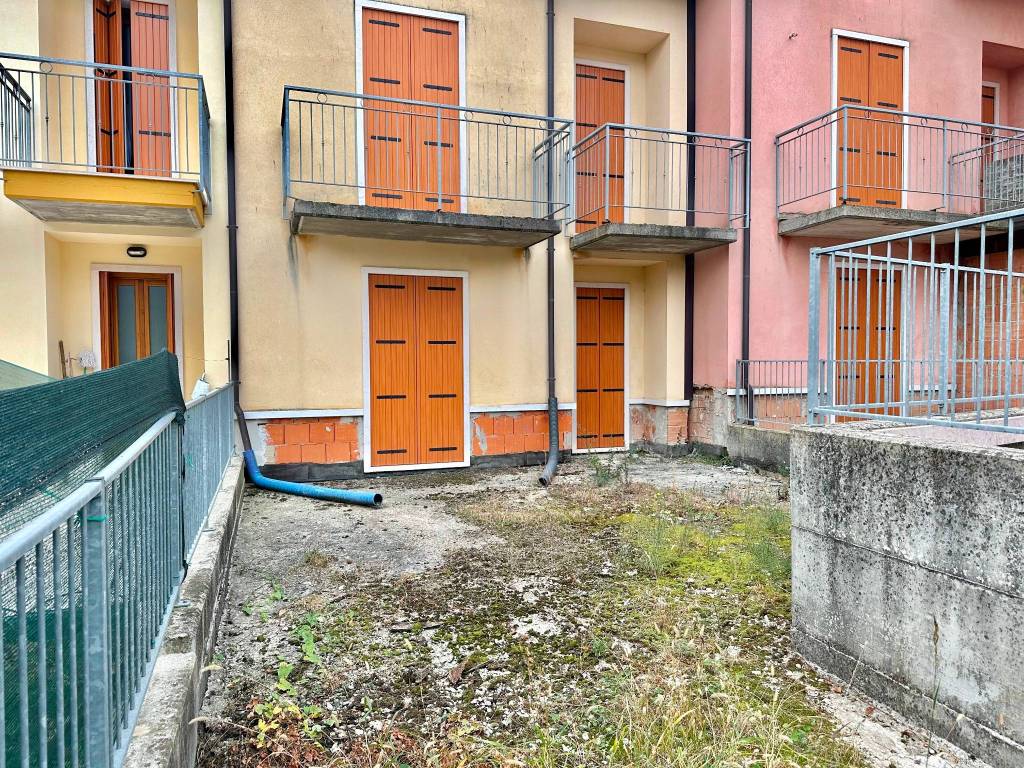 Villetta a schiera a Badia calavena in Via Antonio Salieri - Foto 2