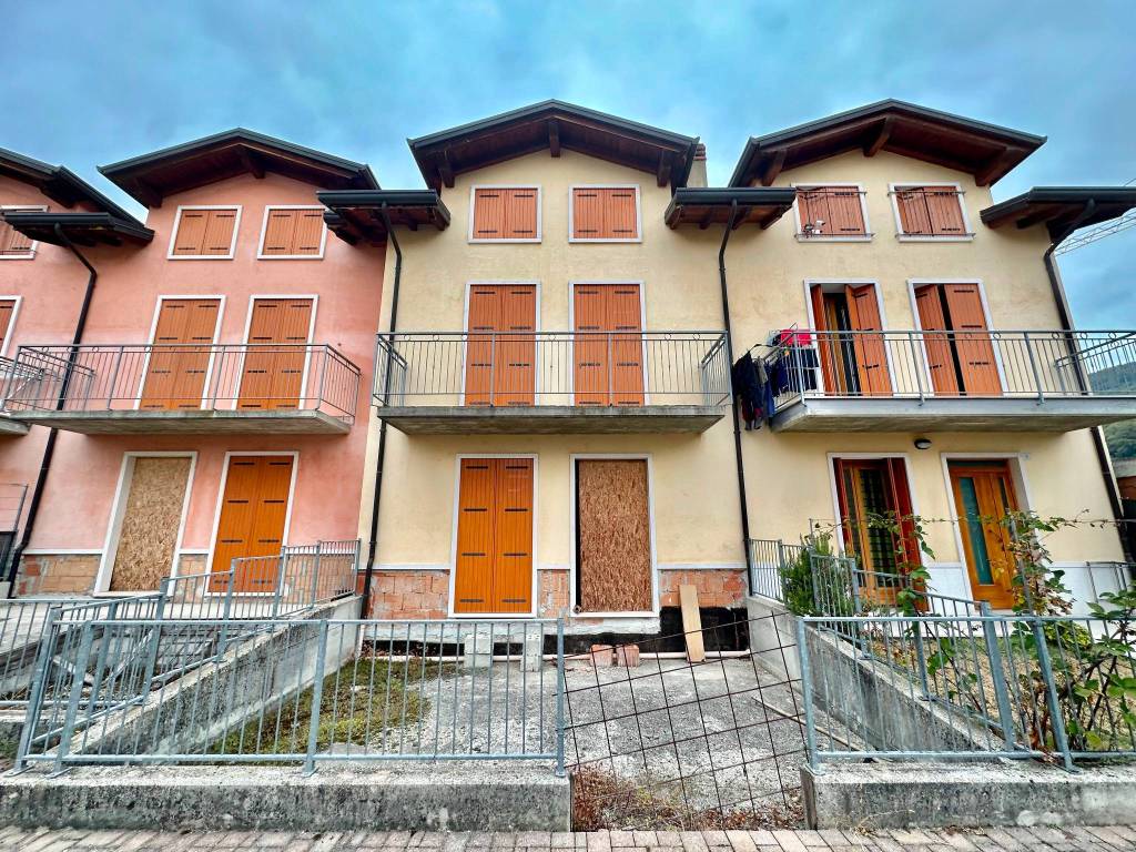 Villetta a schiera a Badia calavena in Via Antonio Salieri - Foto 5