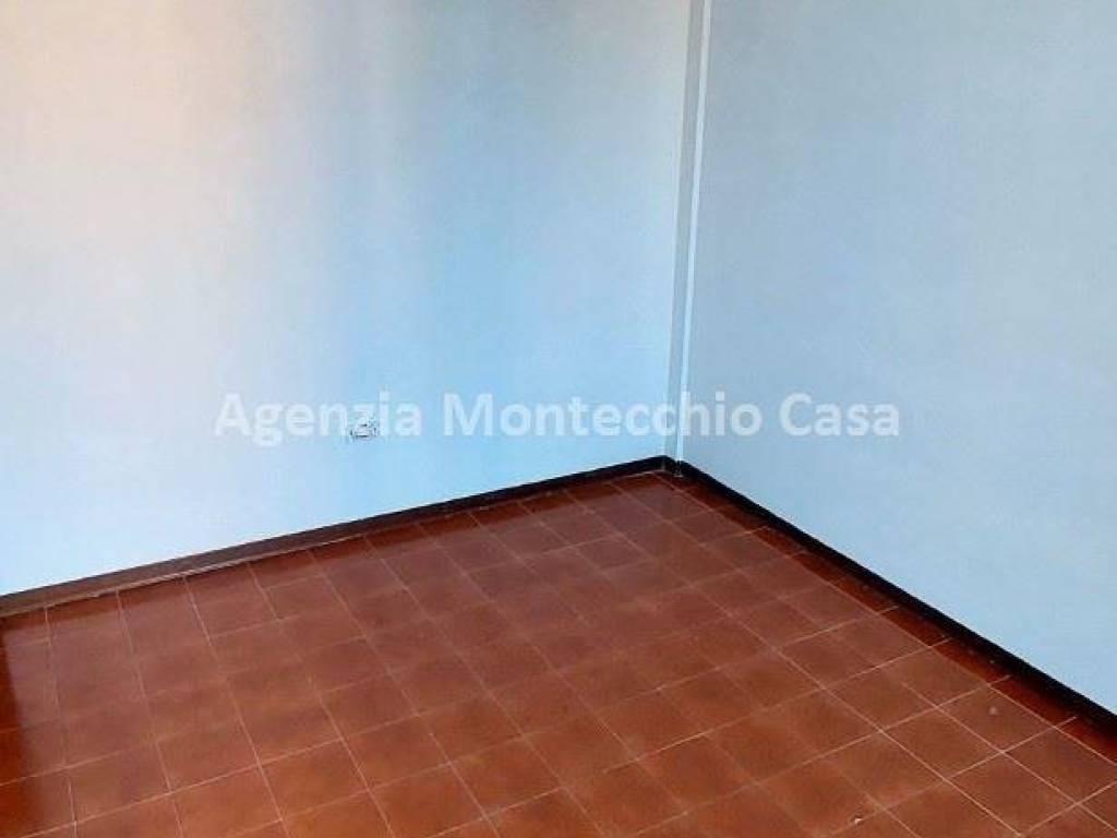 Appartamento a Vallefoglia in Via Carpegna - Foto 2