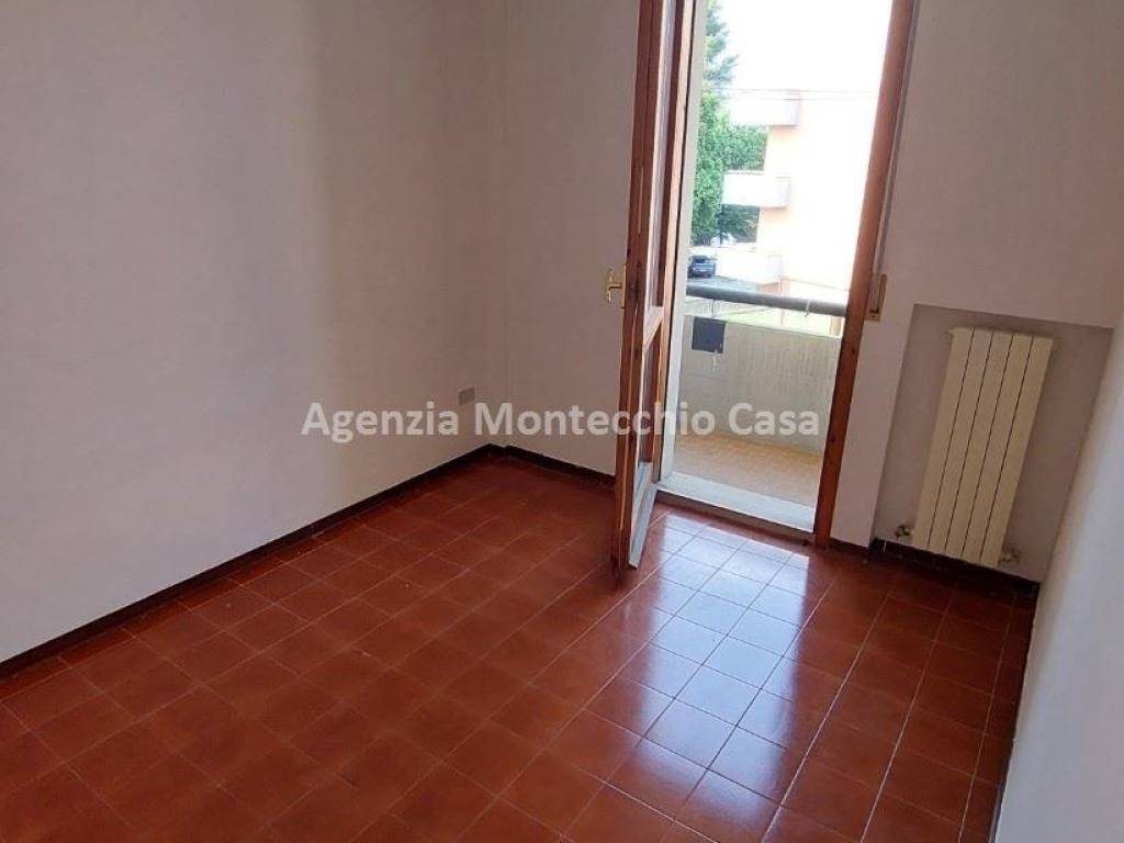 Appartamento a Vallefoglia in Via Carpegna - Foto 3