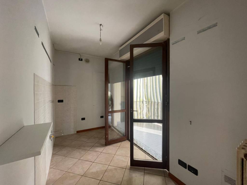 Appartamento a Asti in Via Valledolmo - Foto 3