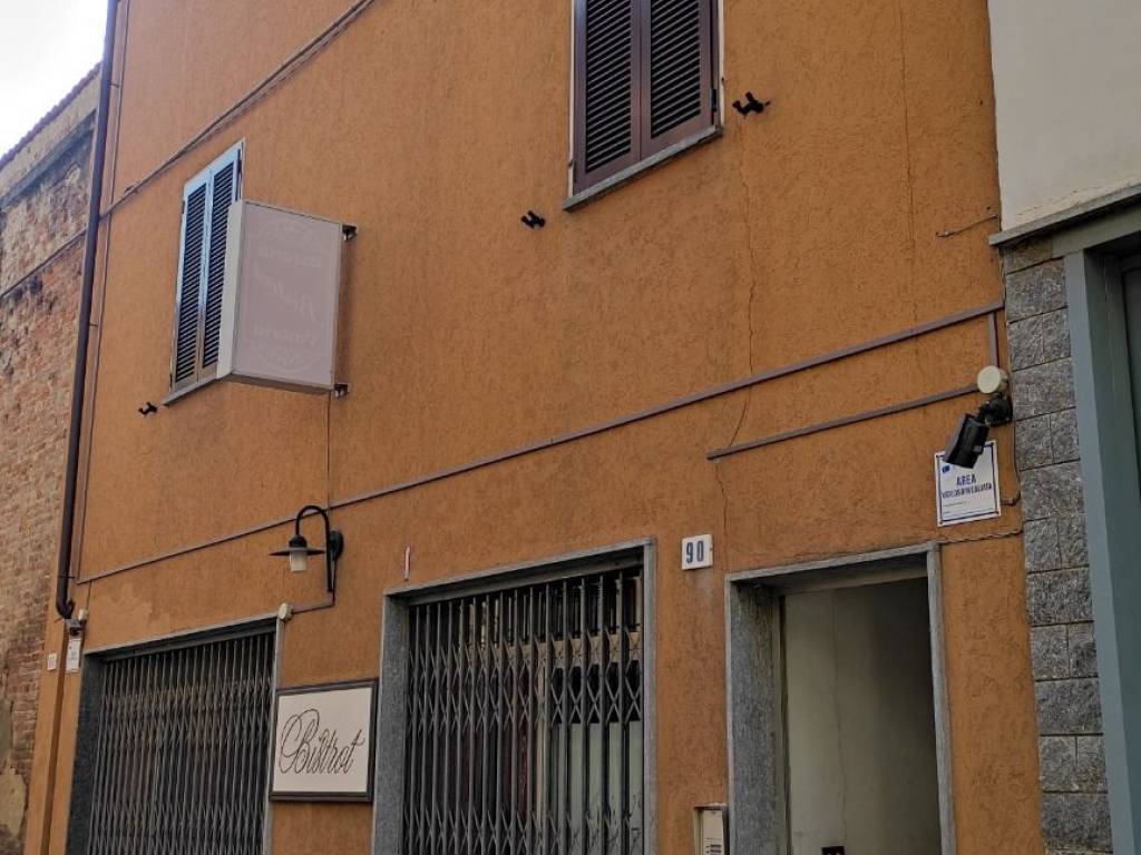 Palazzo / stabile a Alessandria in Via Piacenza, 90 - Foto 2
