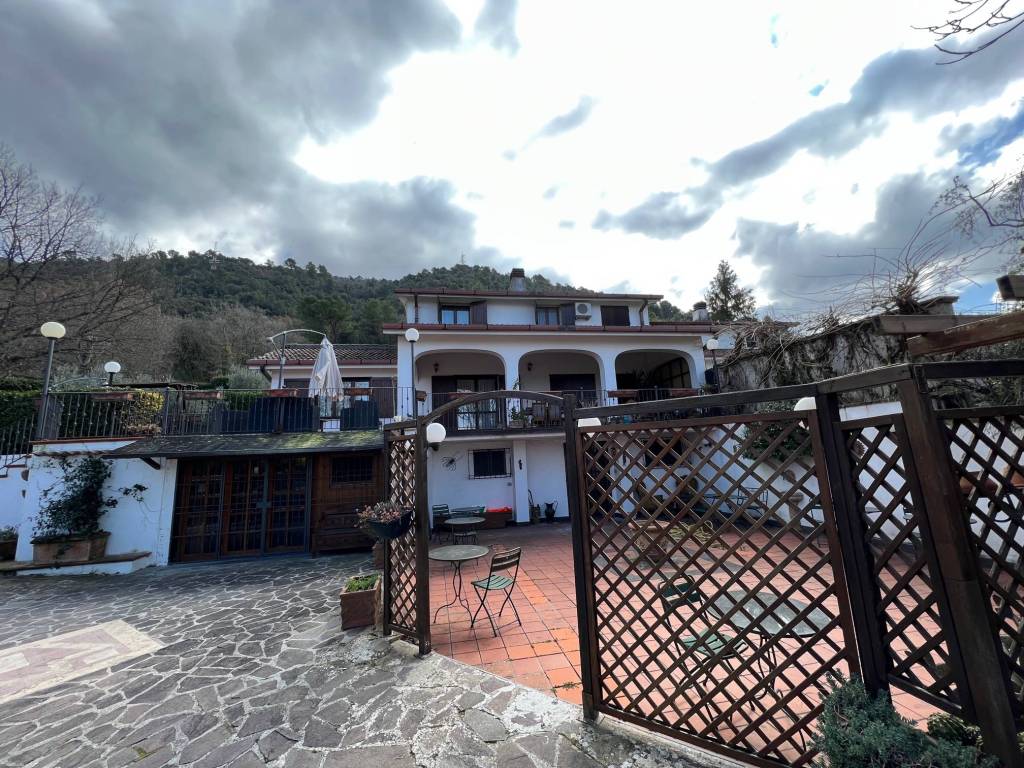 Villa a Terni in Via Ippocrate, 240 - Foto 2