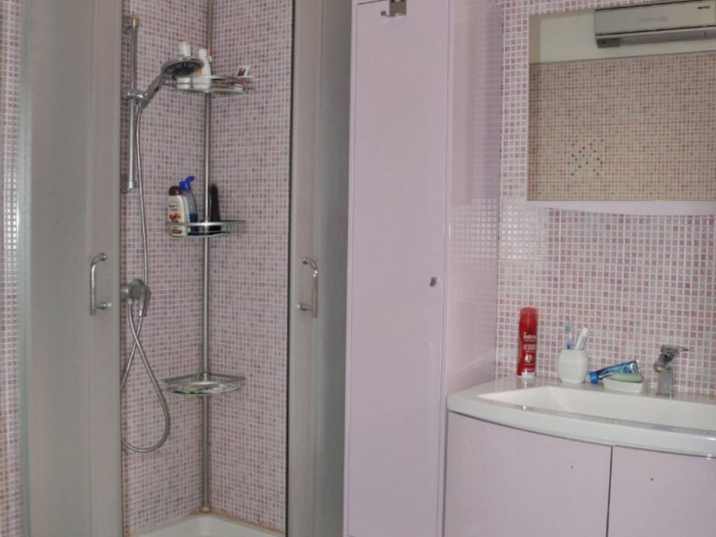 Appartamento a San vito dei normanni in Via San Donato - Foto 5