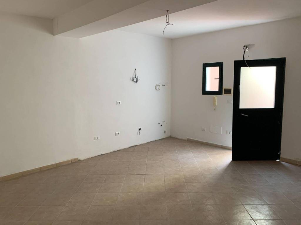 Loft / open space a Albenga in Via Giosuè Carducci - Foto 3