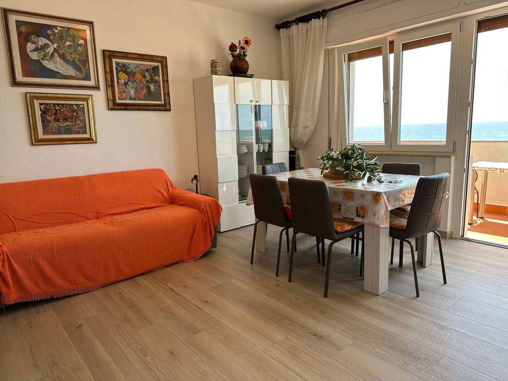 Appartamento a Follonica in Viale Italia, 266 - Foto 5