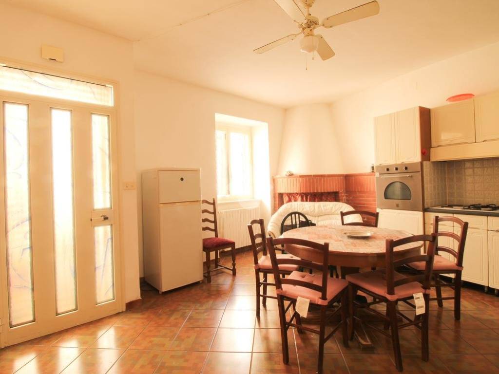 Casa indipendente a Ortona in P.zza Marzetti, 3 - Foto 3