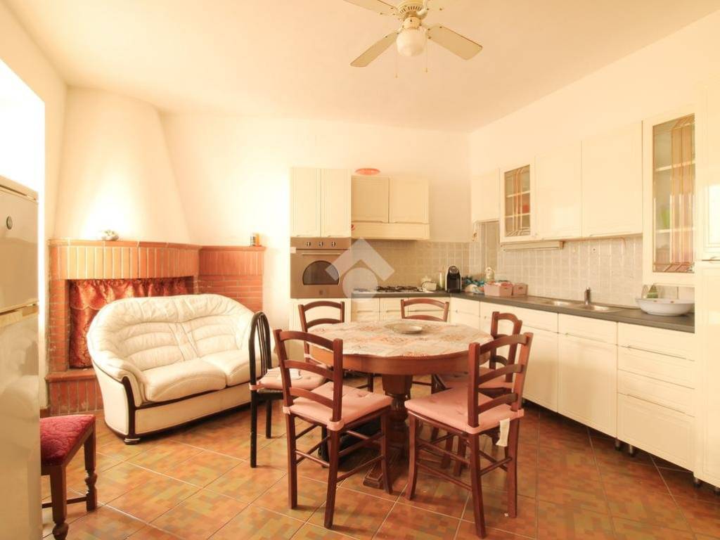 Casa indipendente a Ortona in P.zza Marzetti, 3 - Foto 4