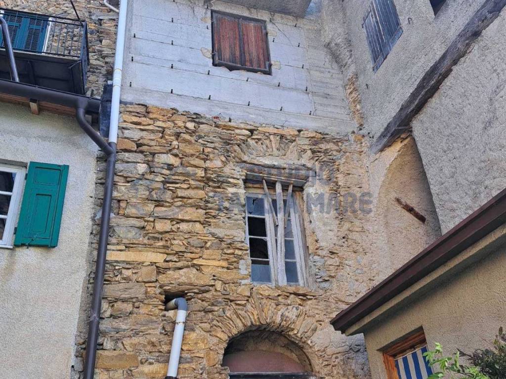 Villetta a schiera a Molini di triora in Via Quattro Novembre - Foto 5