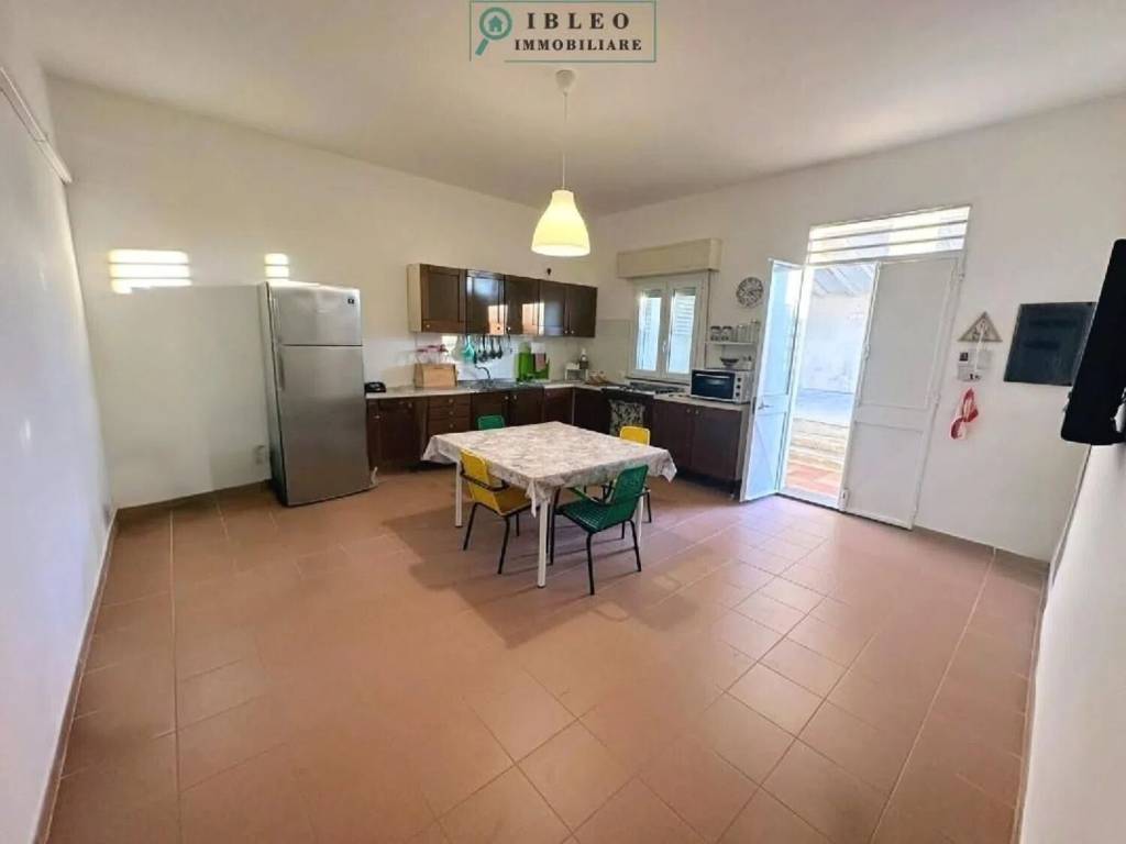 Villa a Ispica in Via Del Trifoglio, 361 - Foto 5