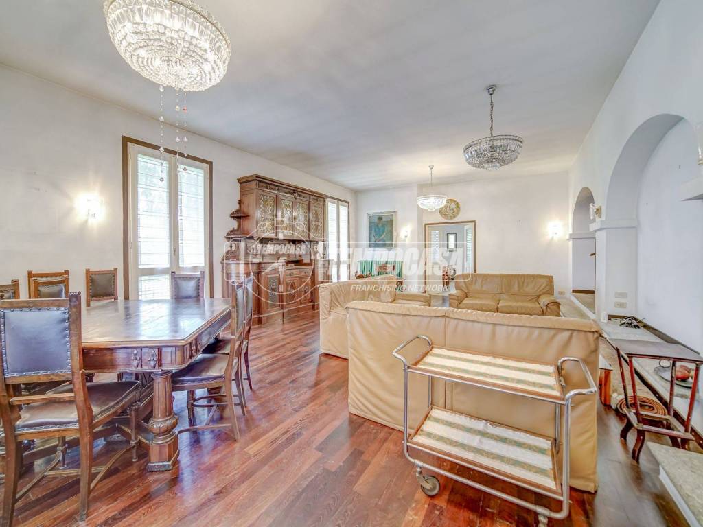 Villa a Fagnano olona in Via XXV Aprile 27 - Foto 3