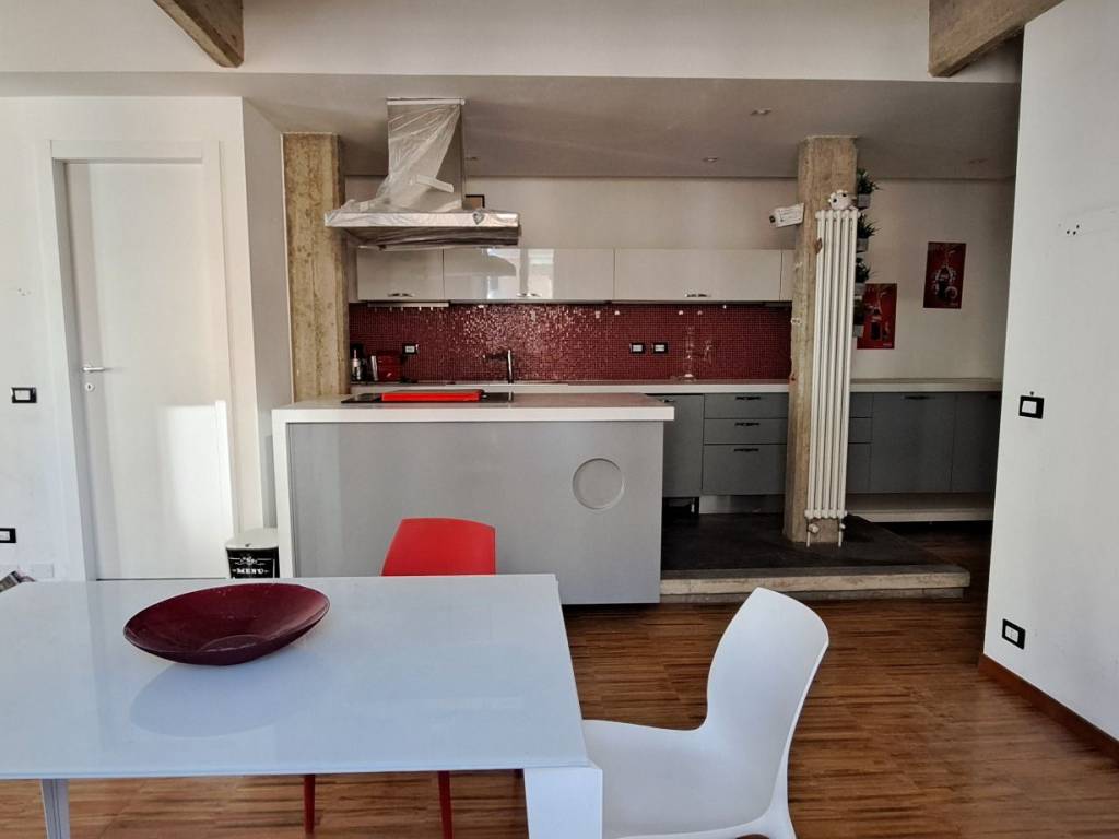 Appartamento a Genova in Largo Augusto Merlo - Foto 3