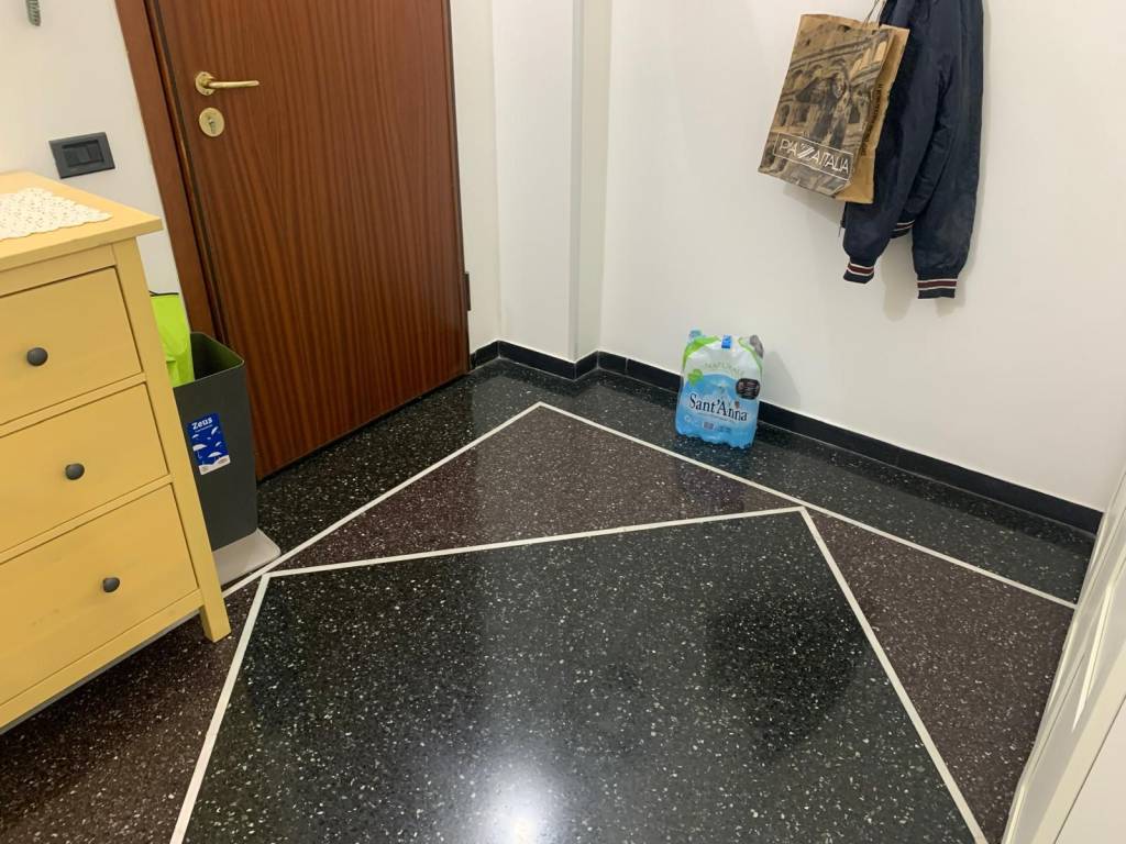 Appartamento a Genova in Via Monte Nero - Foto 3