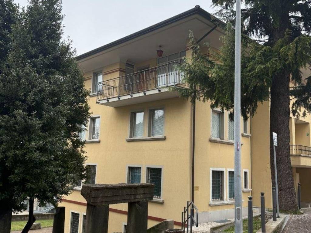 Attico / mansarda a Gemona del friuli in Rive dai Stimatins - Foto 4