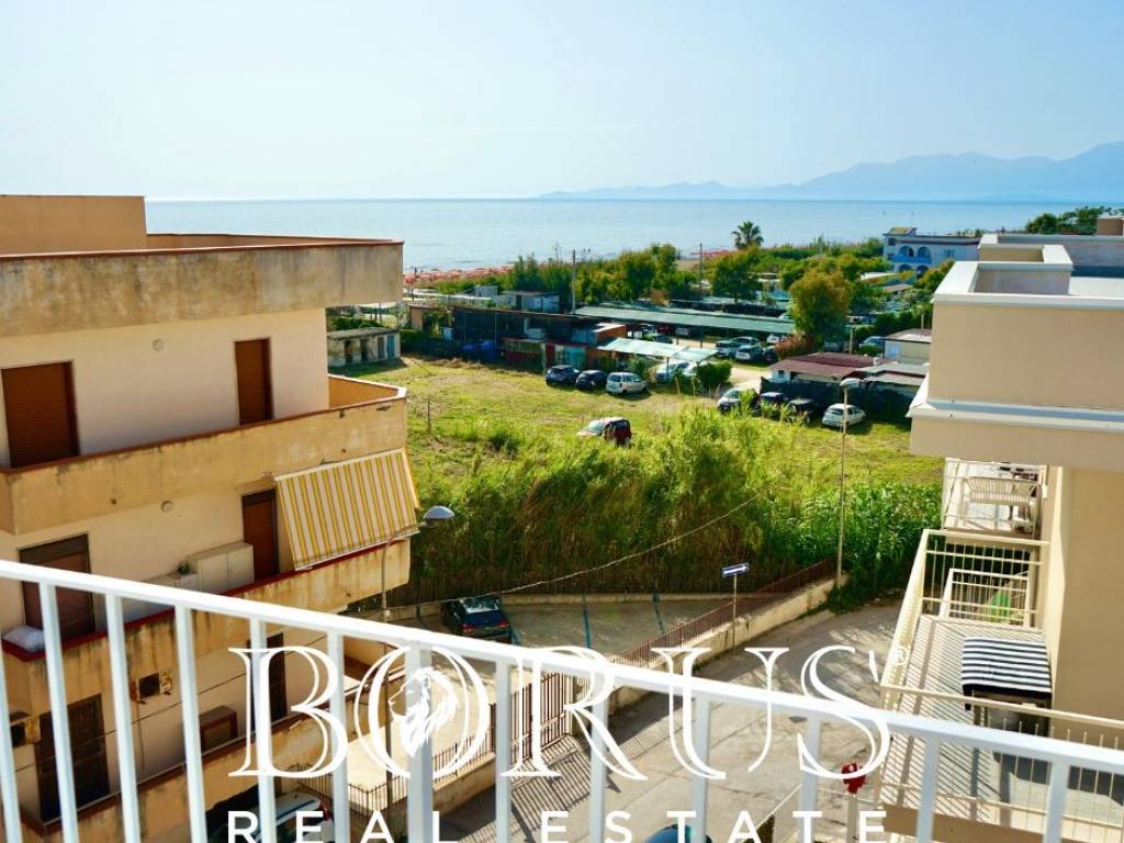 Attico / mansarda a Mondragone in Via Domiziana, 431 - Foto 3