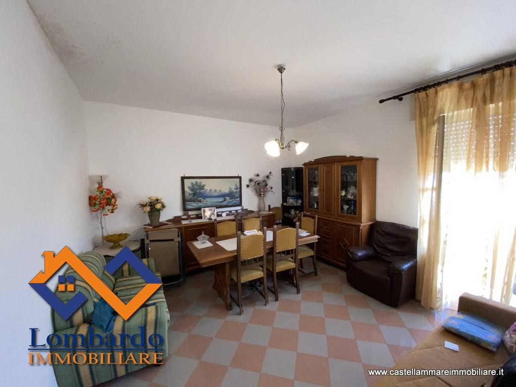 Appartamento a Castellammare del golfo in Via Segesta - Foto 3