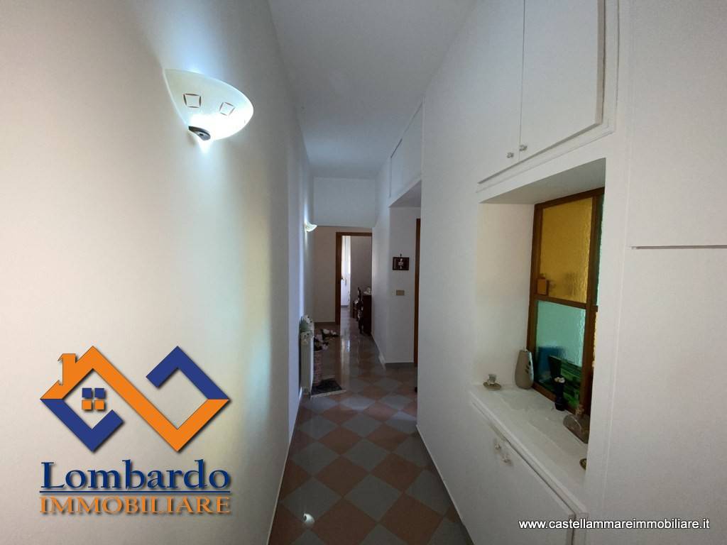 Appartamento a Castellammare del golfo in Via Segesta - Foto 5