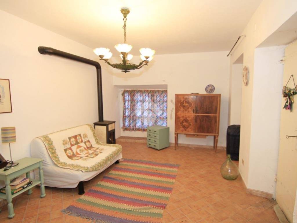 Casa indipendente a Bosio in Via Regina Margherita, 52 - Foto 3