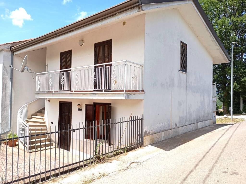 Villa a Alatri in Via Fontana Collelavena, 13 - Foto 5