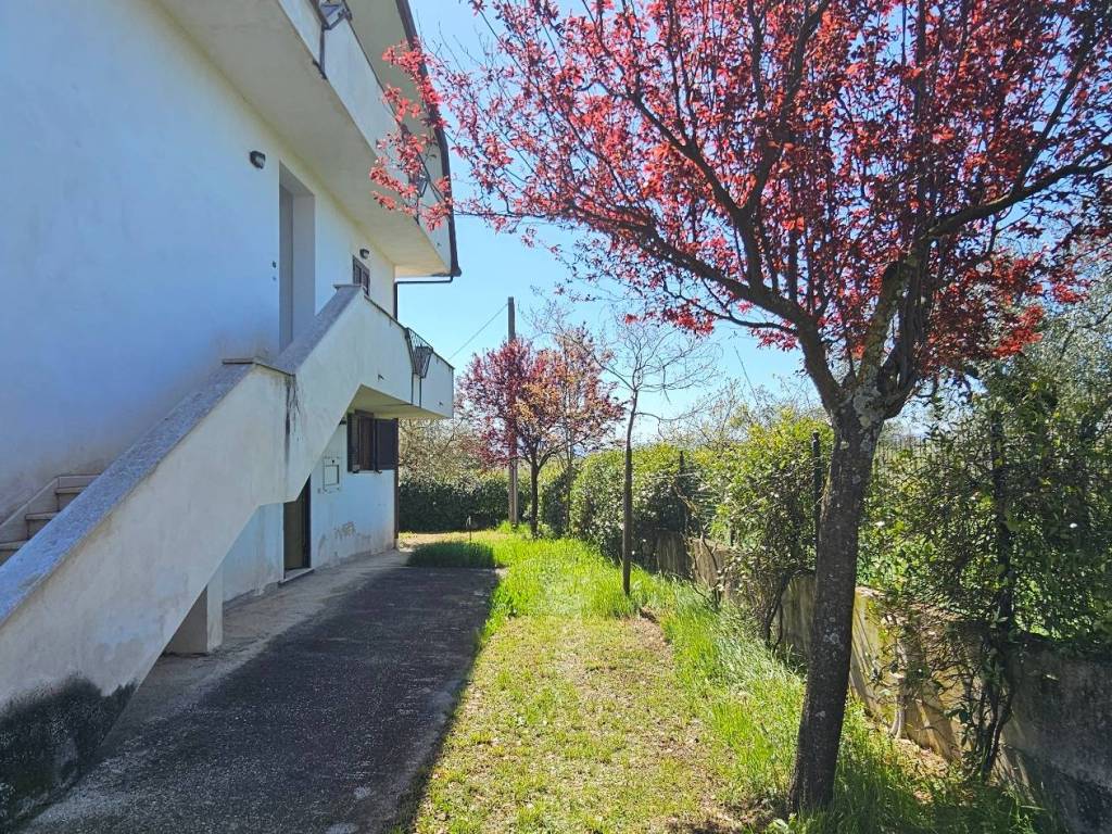 Villa a Alatri in Via Sant'Emidio, 24 - Foto 3