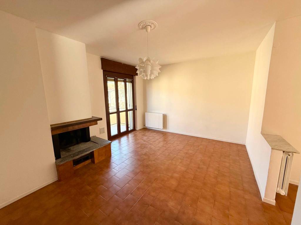 Appartamento a Saronno in Via Alessandro Volta, 85 - Foto 5