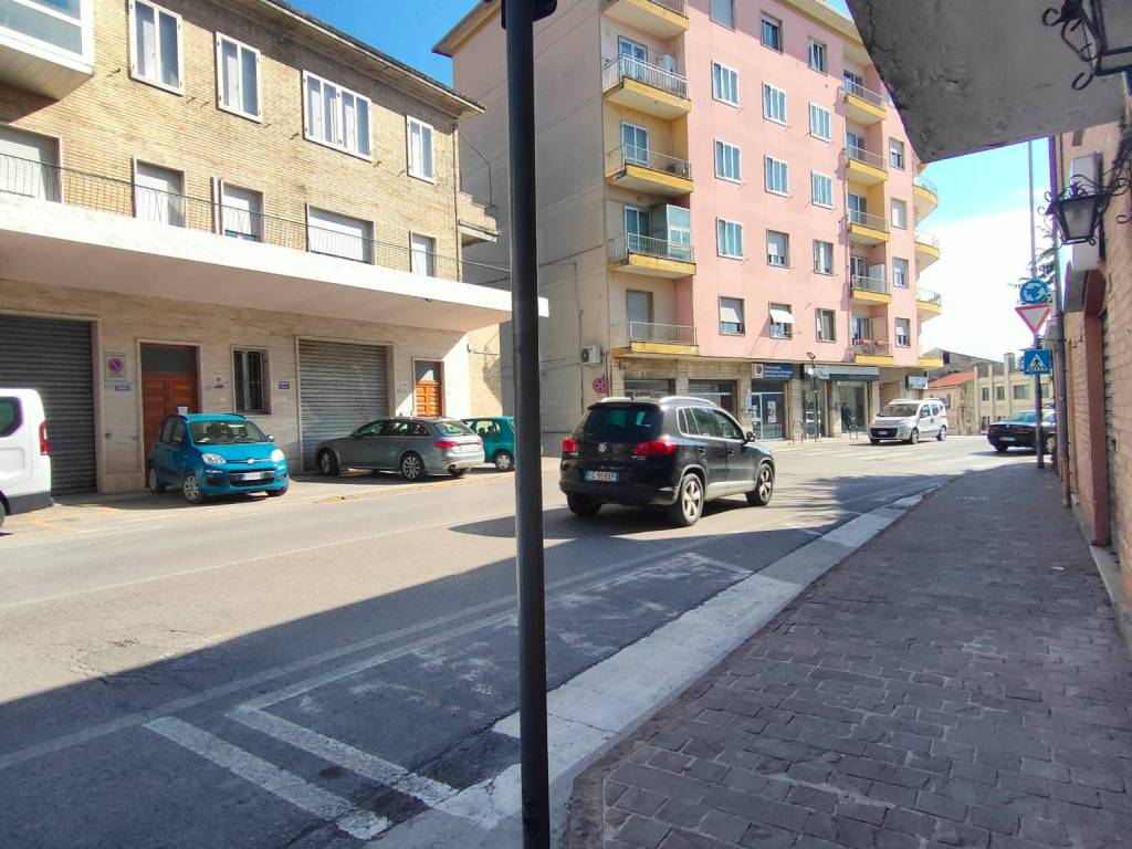 Immobile a Fermo in Viale Nunzi Trento - Foto 2