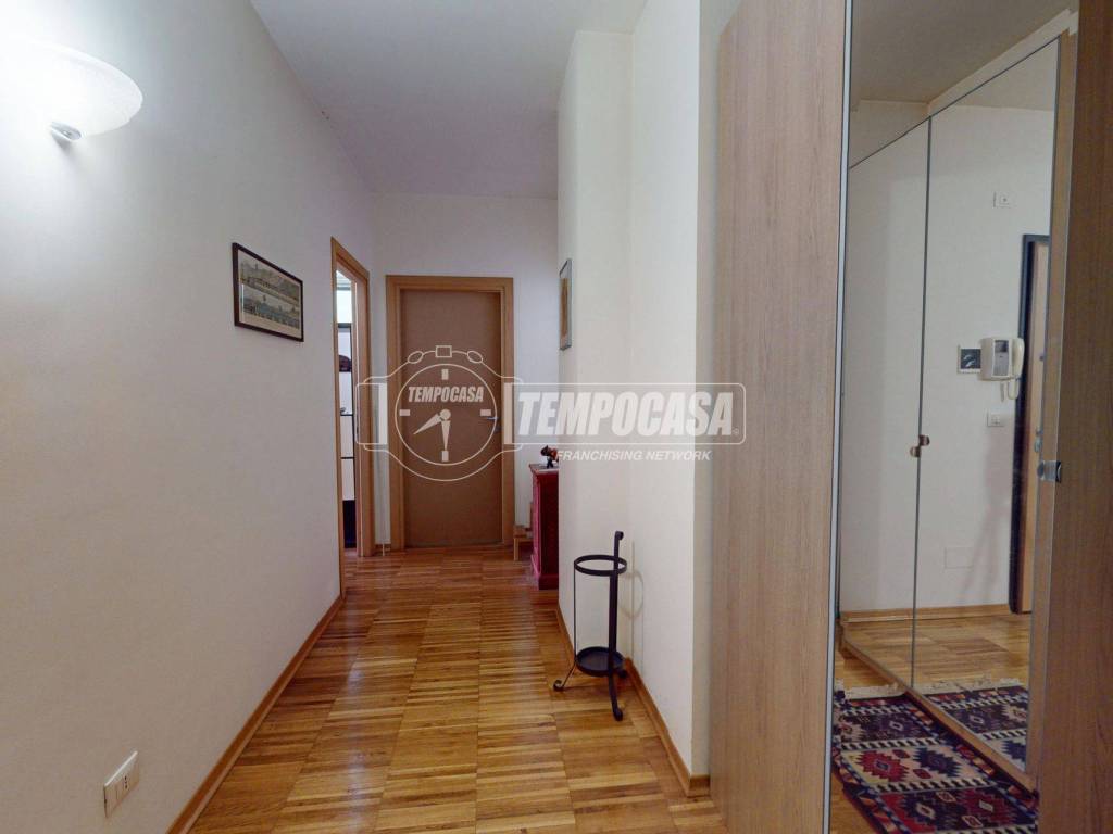 Loft / open space a Torino in Via Pier Dionigi Pinelli 12 - Foto 3