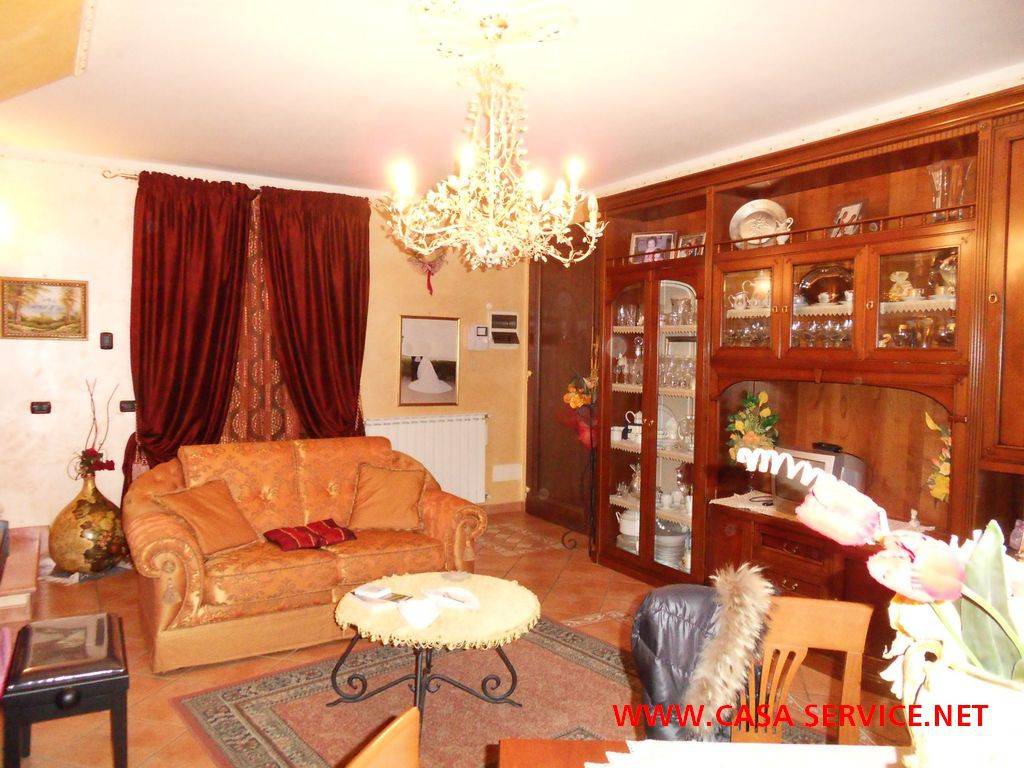 Casa indipendente a Castelfranco piandisco in Strada Provinciale Setteponti - Foto 2