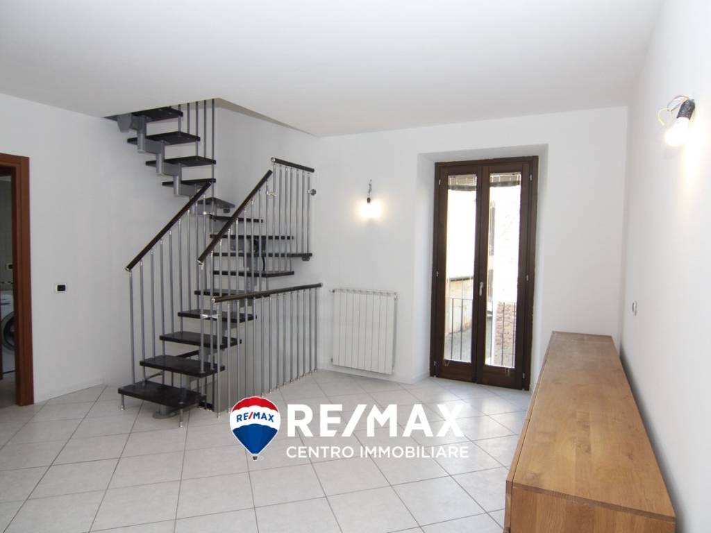 Casa indipendente a Luvinate in Via Giuseppe Mazzini - Foto 4