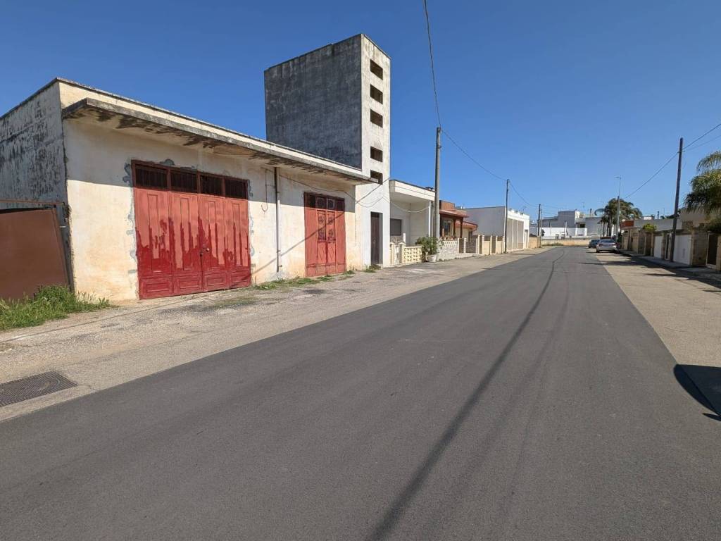 Terreno a Taviano in Via Giorgio Stephenson - Foto 2