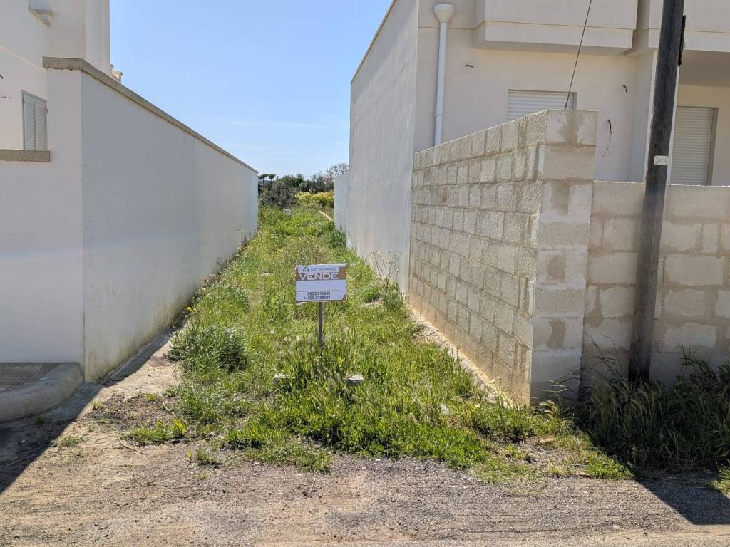 Terreno a Taviano in Via Giorgio Stephenson - Foto 5