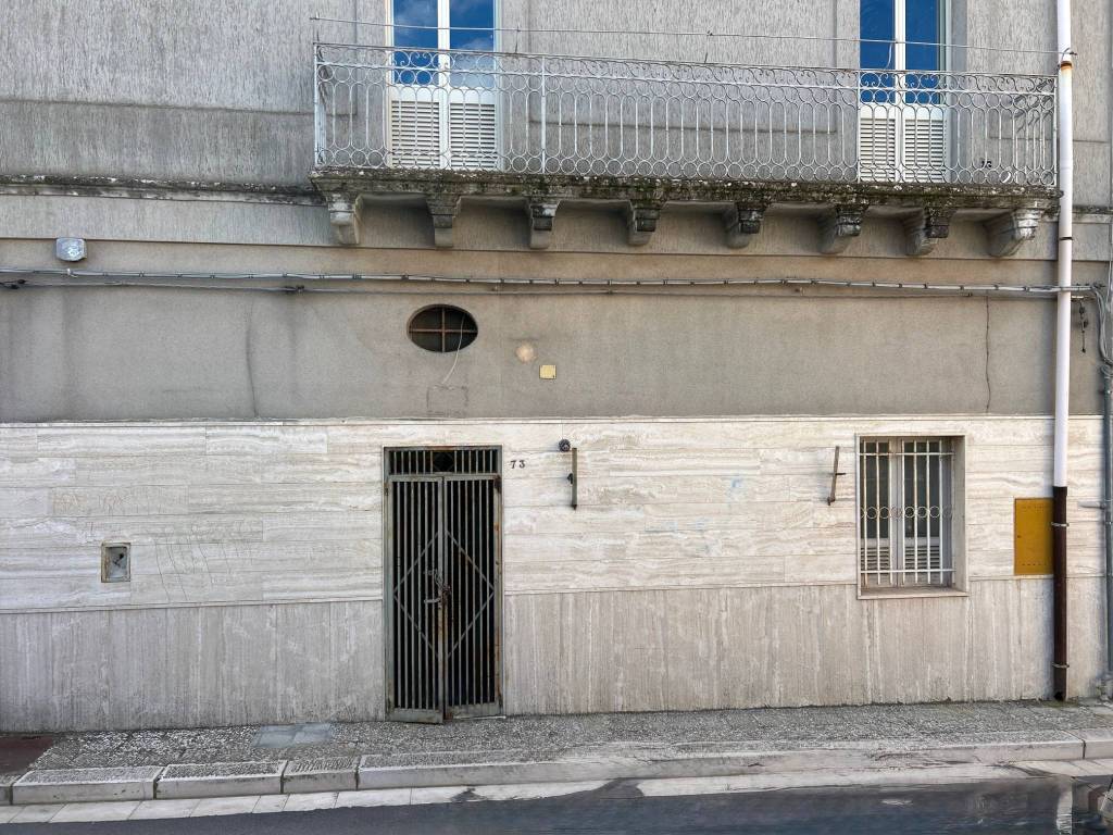 Appartamento a Grottaglie in Via Pisanelli, 73 - Foto 2