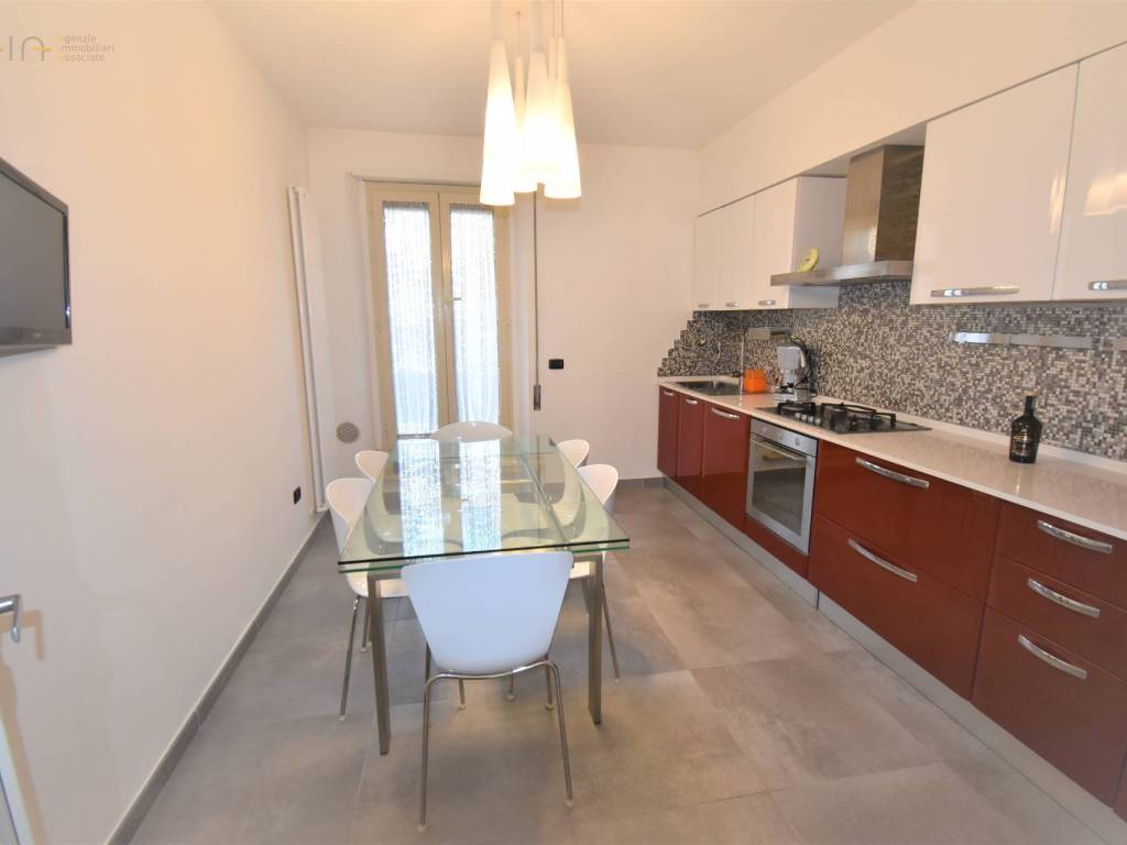 Appartamento a San benedetto del tronto in Via Indipendenza - Foto 3