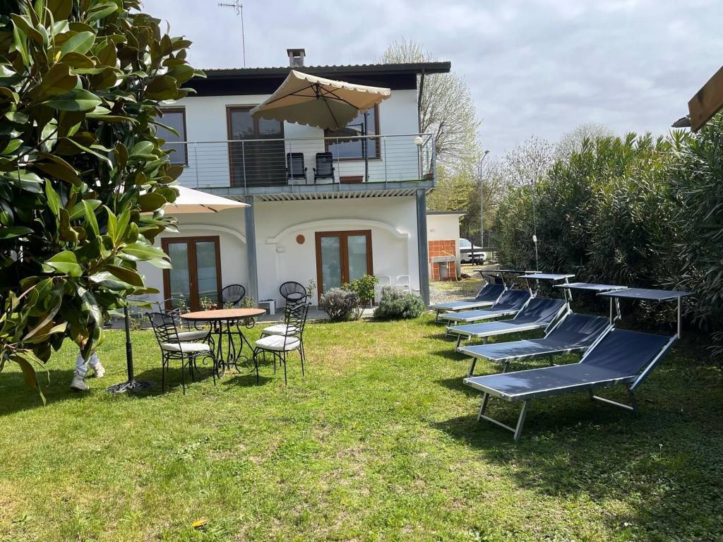 Villa a Viverone in Viale Lungo Lago Ignazio Tarello - Foto 2