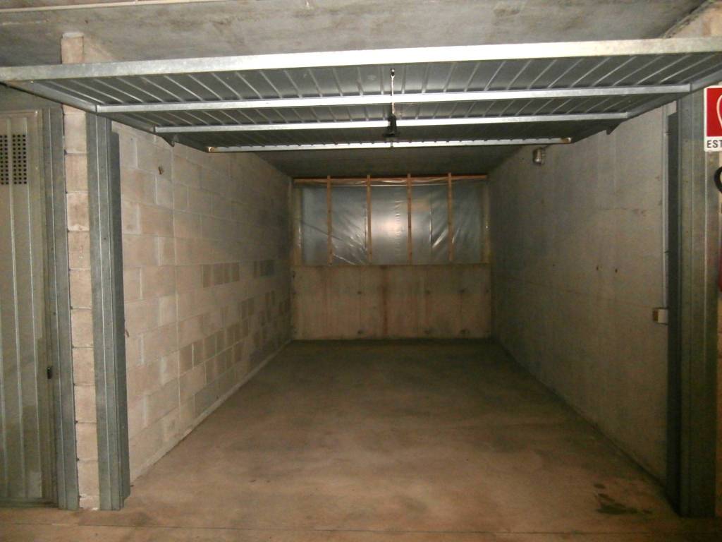 Box / garage a Lecco in Via Palestro, 18 - Foto 2