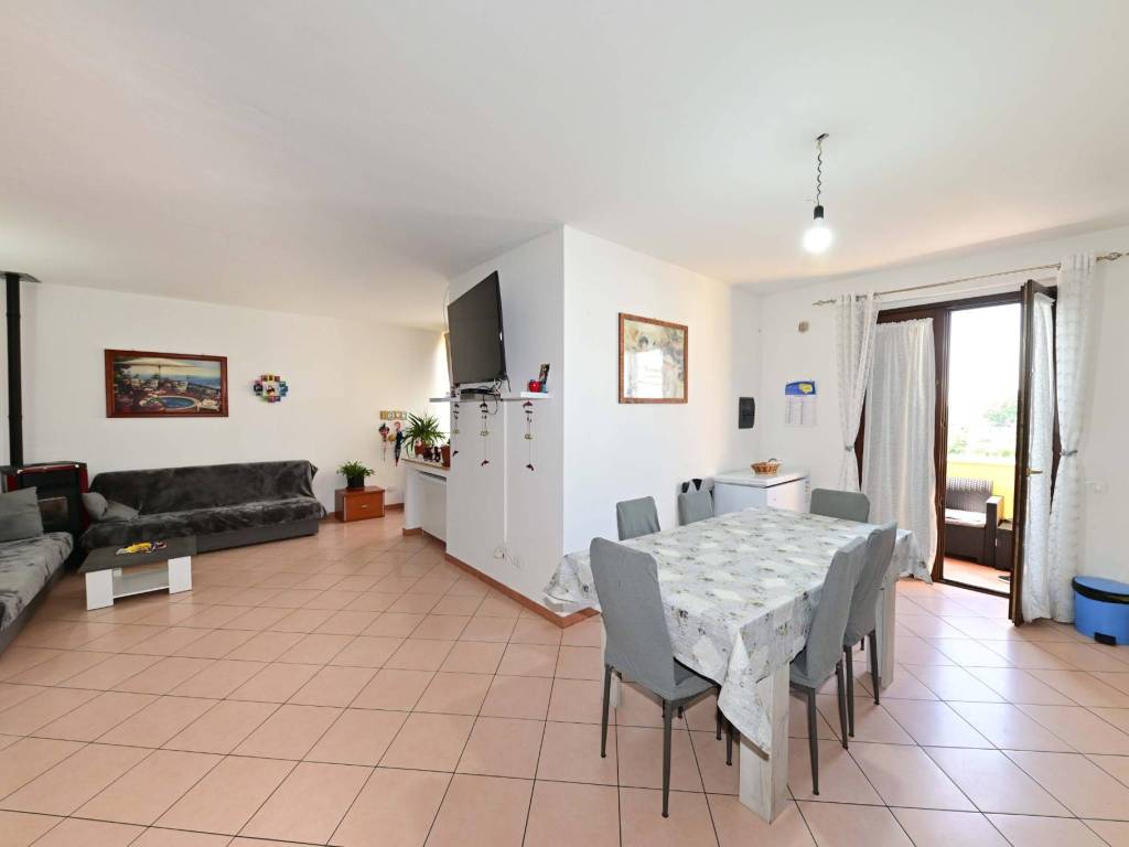 Appartamento a Castiglion fiorentino in Via Enea Gaci - Foto 3