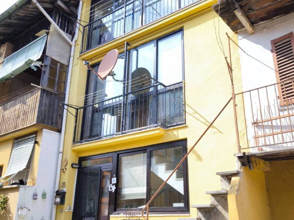 Villetta a schiera a Biella in Strada Cantone Ronco e Bonino, 25 - Foto 2