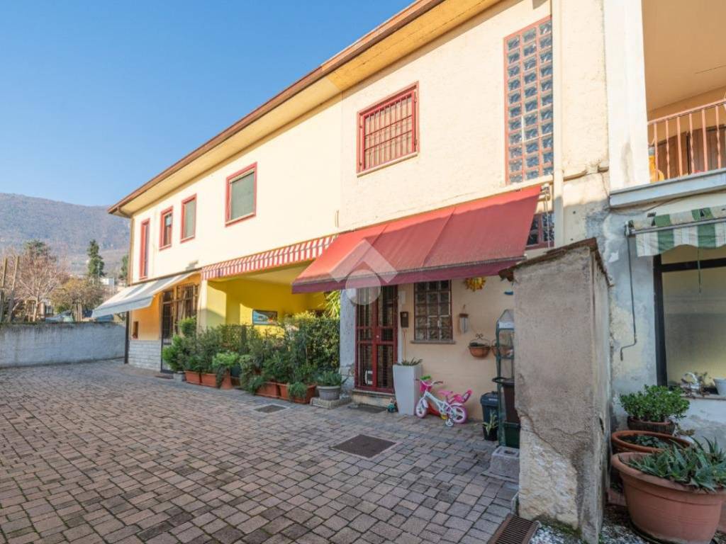 Appartamento a Botticino in Via Scalvini, 1 - Foto 2