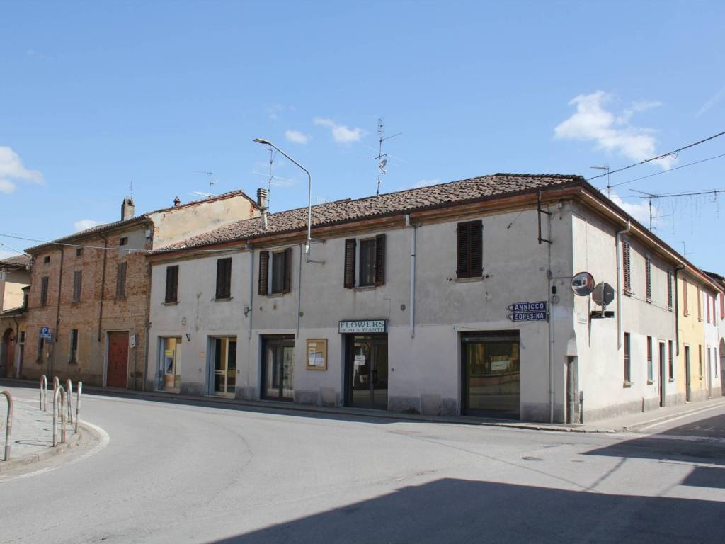Immobile a Grumello cremonese ed uniti in Piazza Caduti per la Patria, 5 - Foto 2