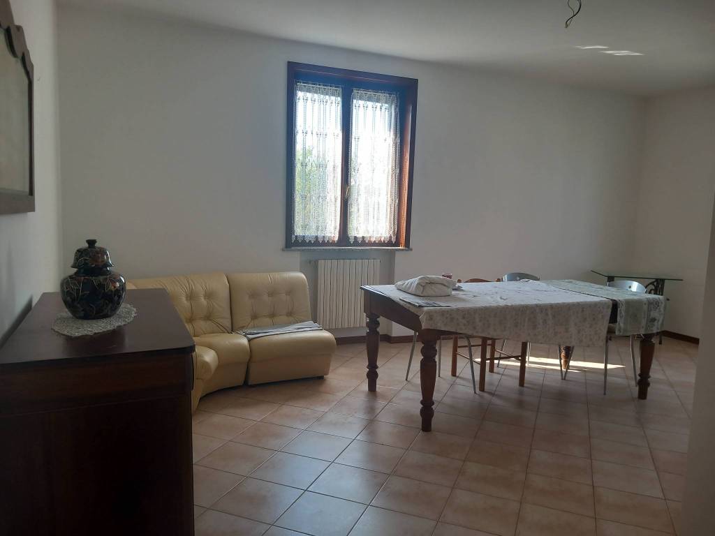 Appartamento a Fontanellato in Via Luigi Azzali, 33 - Foto 2