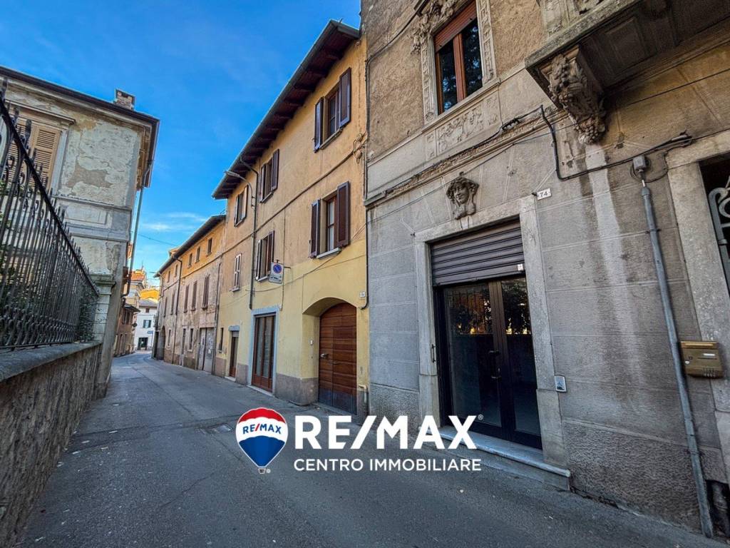 Appartamento a Viggiù in Via Roma - Foto 3