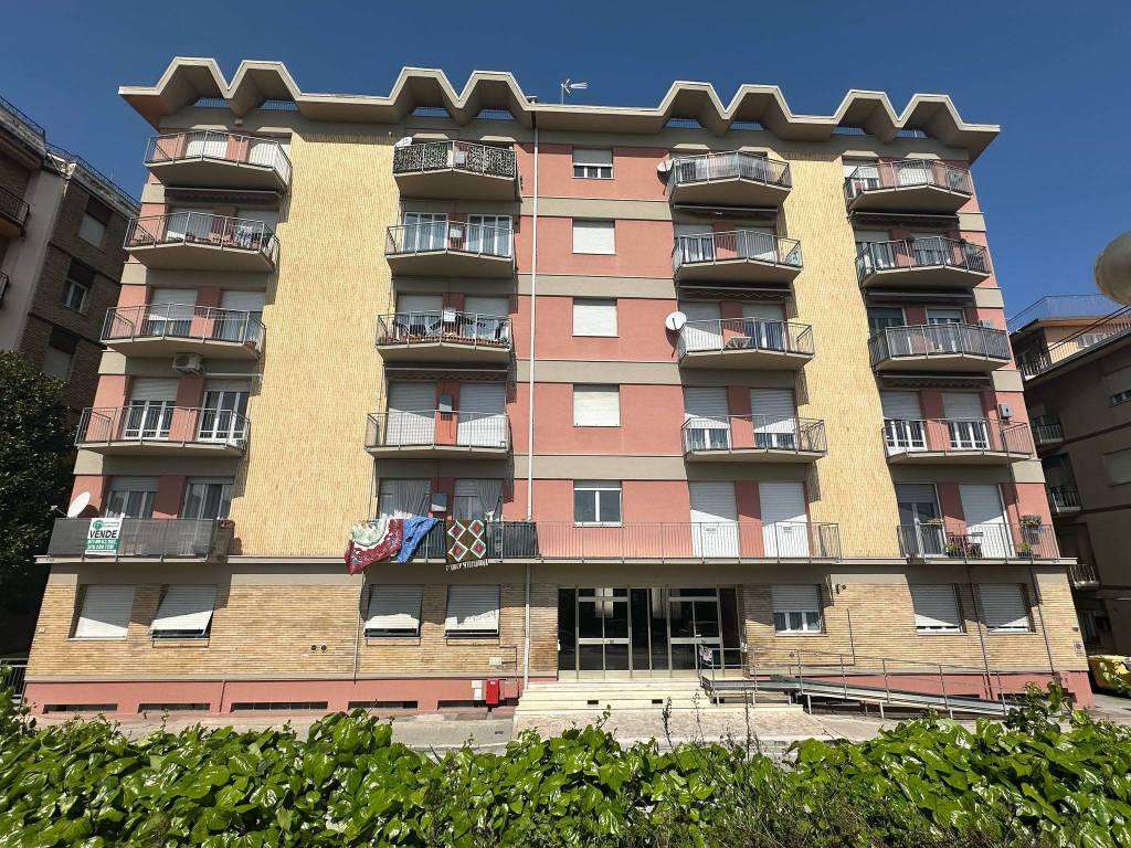 Appartamento a Chiaravalle in Via Circonvallazione - Foto 3