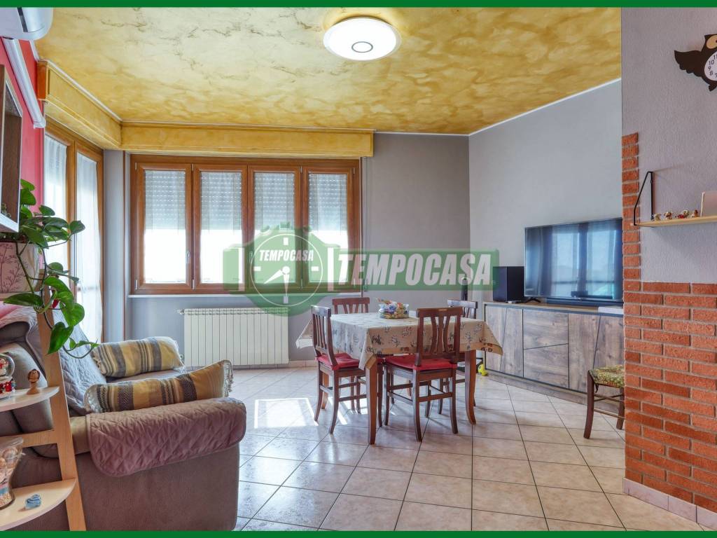 Appartamento a Varese in Via Val Pusteria - Foto 2