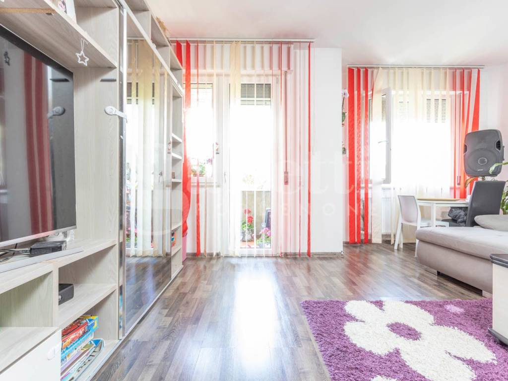 Appartamento a Pordenone in Via Pietro dello Zoccolo, 5 - Foto 2