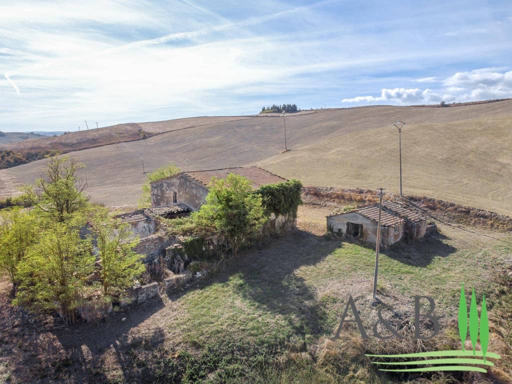 Rustico / casale a San casciano dei bagni in celle sul rigo - Foto 3
