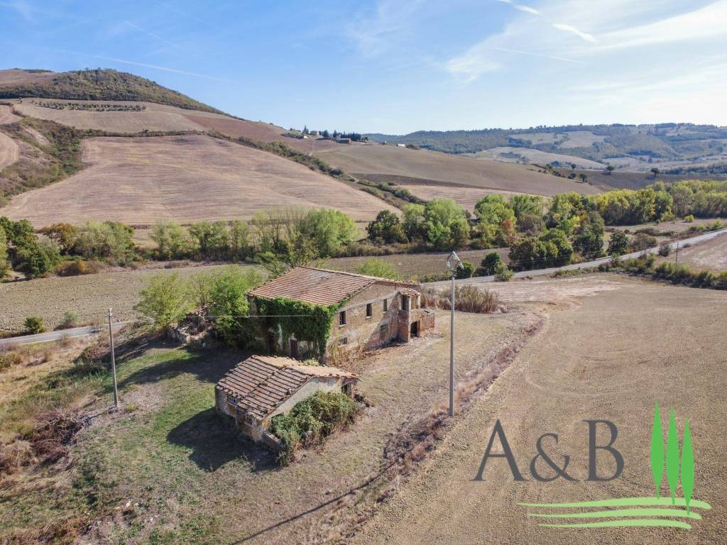 Rustico / casale a San casciano dei bagni in celle sul rigo - Foto 4